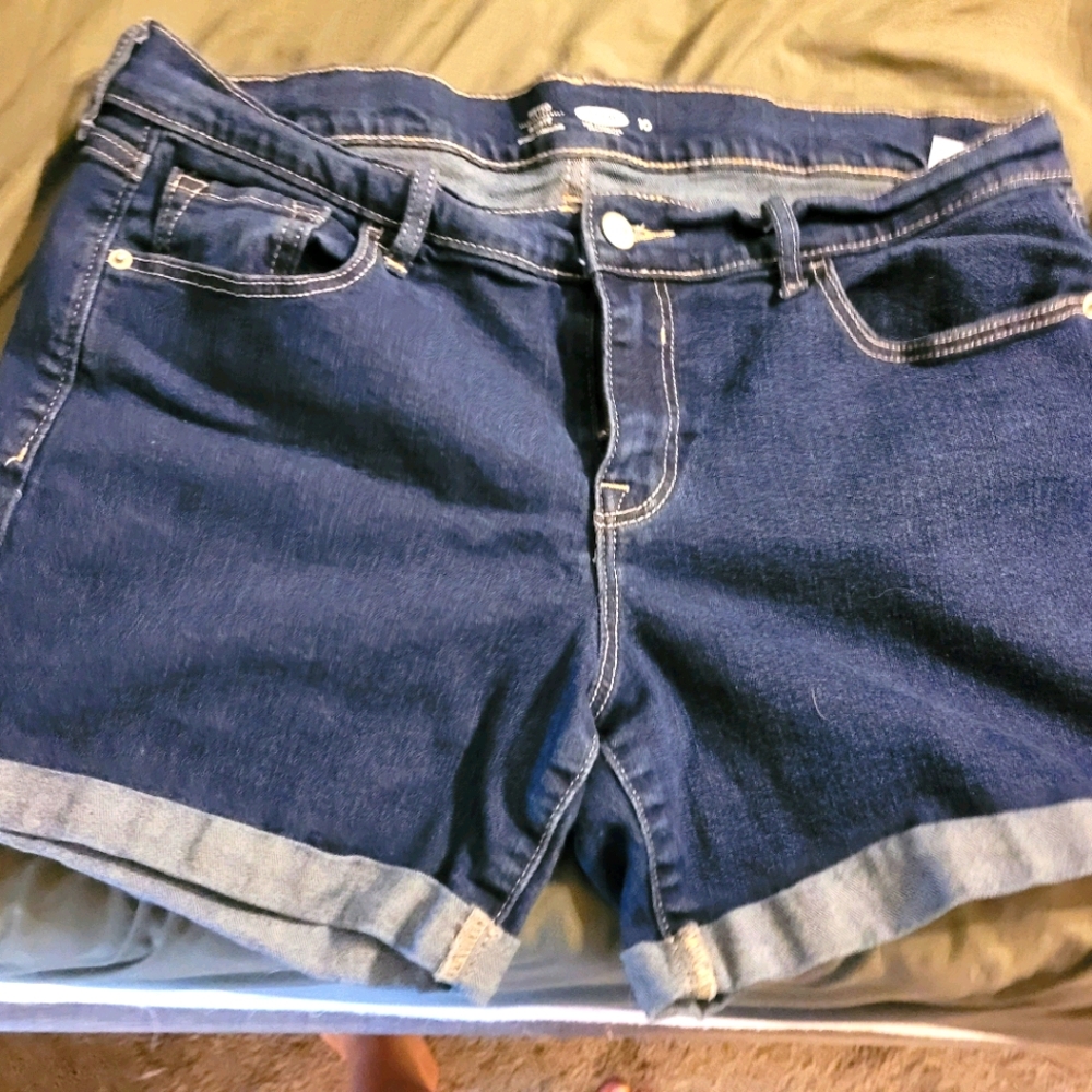 Size 10 women's jean shorts
